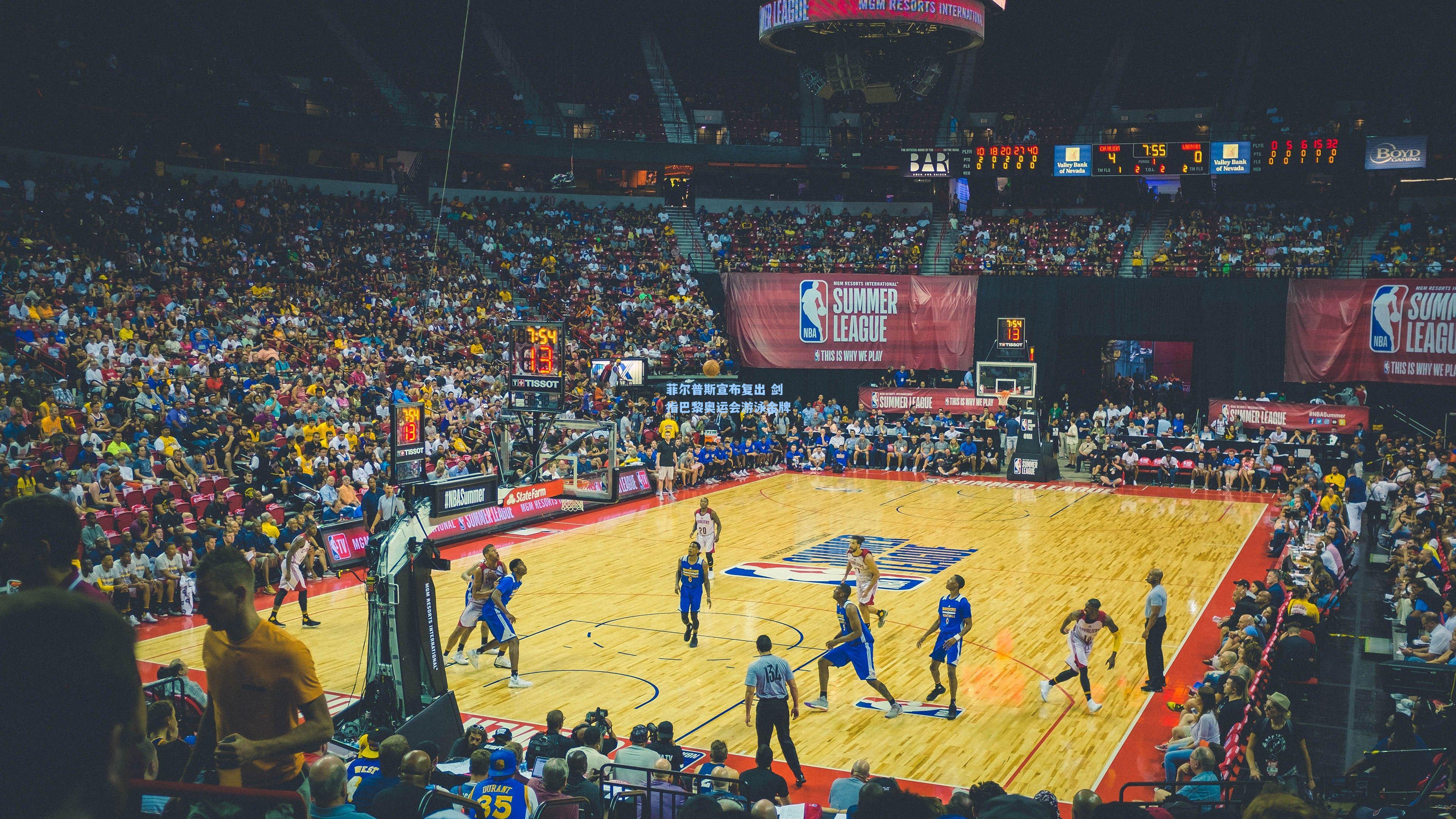 菲尔普斯宣布复出 剑指巴黎奥运会游泳金牌